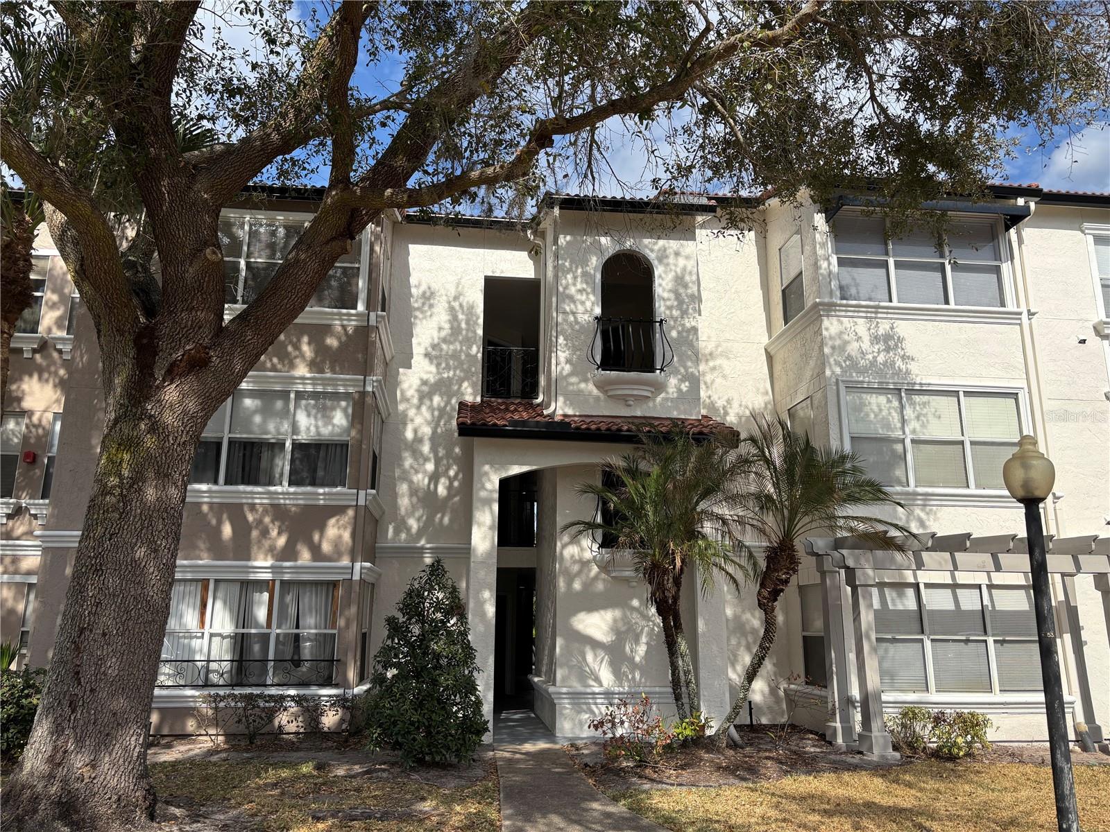 5124 CONROY ROAD Unit 623