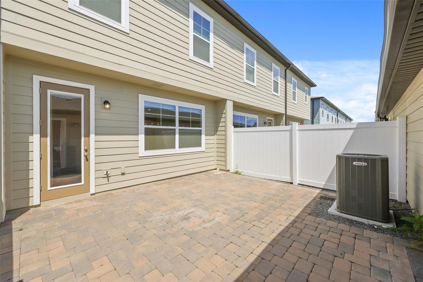 Photo 29