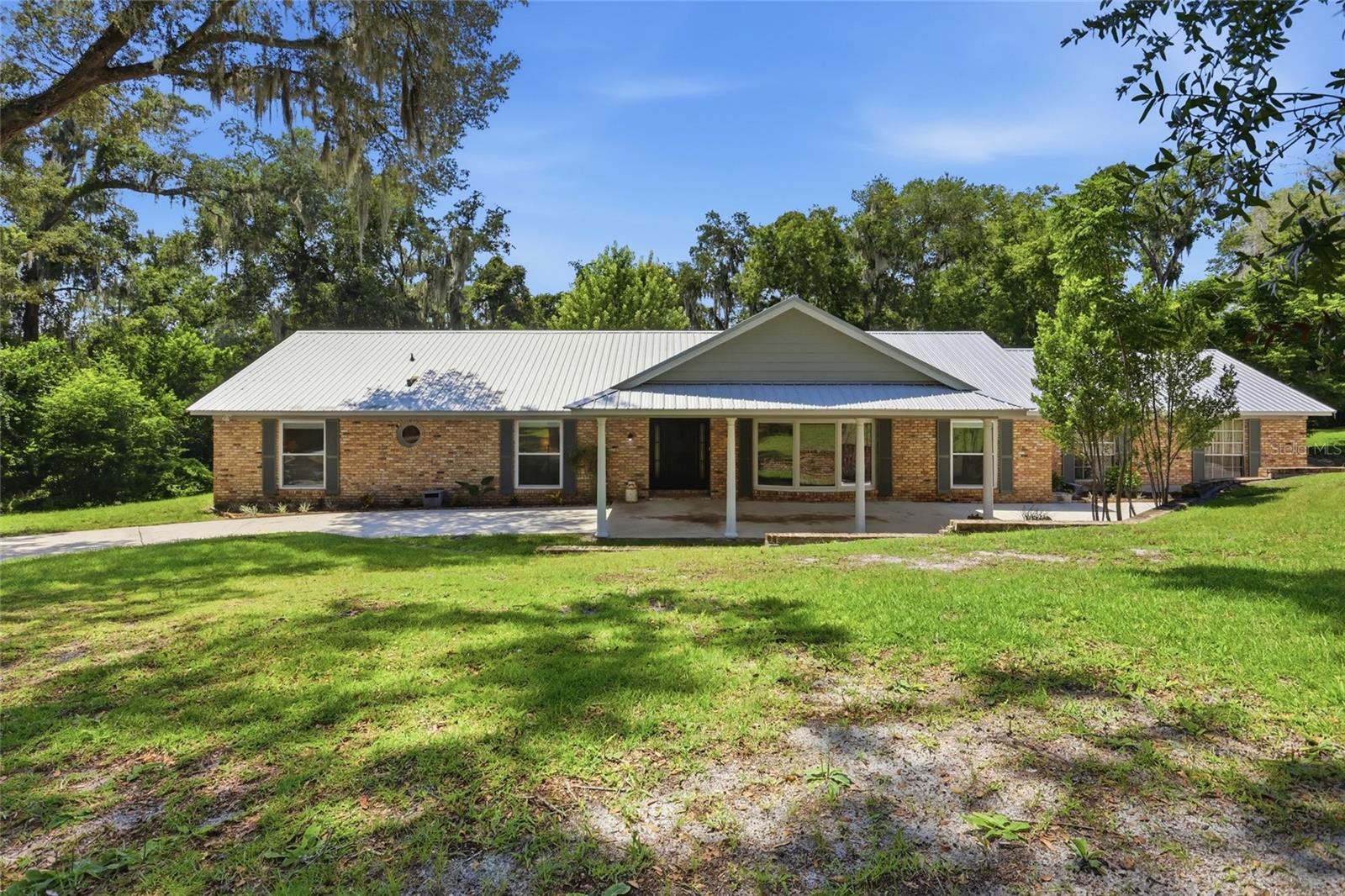 1150 MARKHAM WOODS ROAD