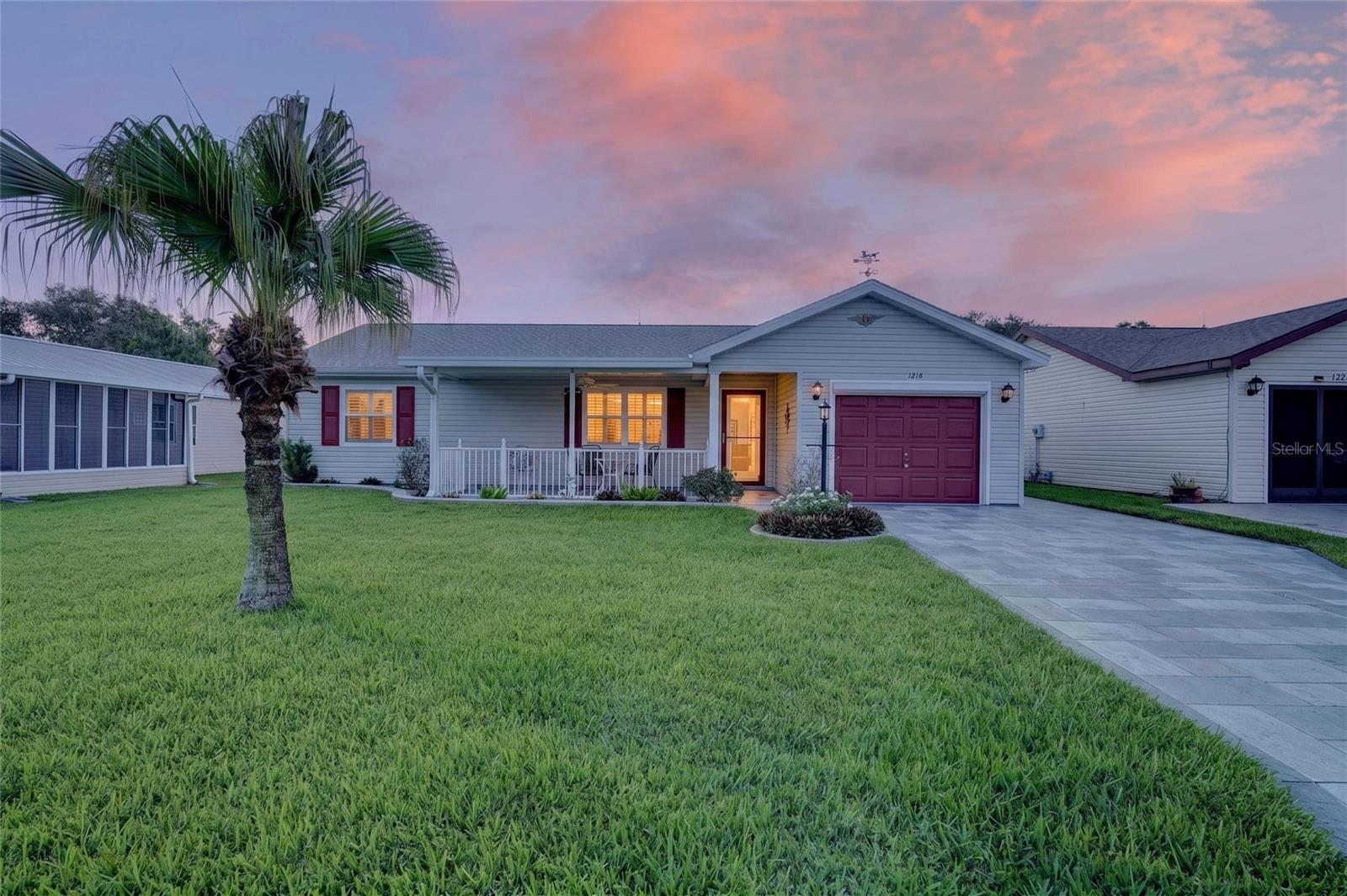 Listing photo 3 for 1218 Santos Pl