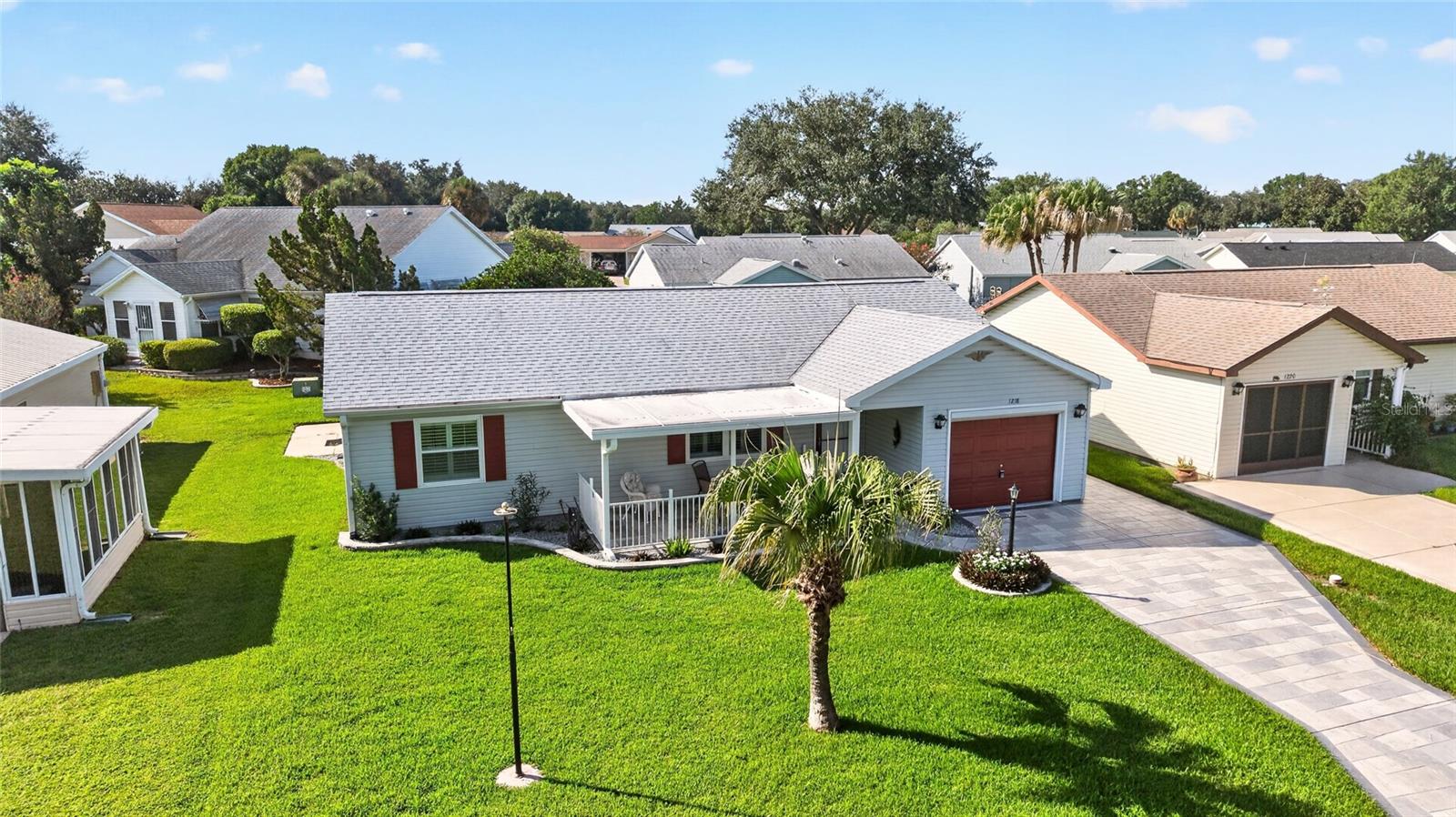 Listing photo 2 for 1218 Santos Pl
