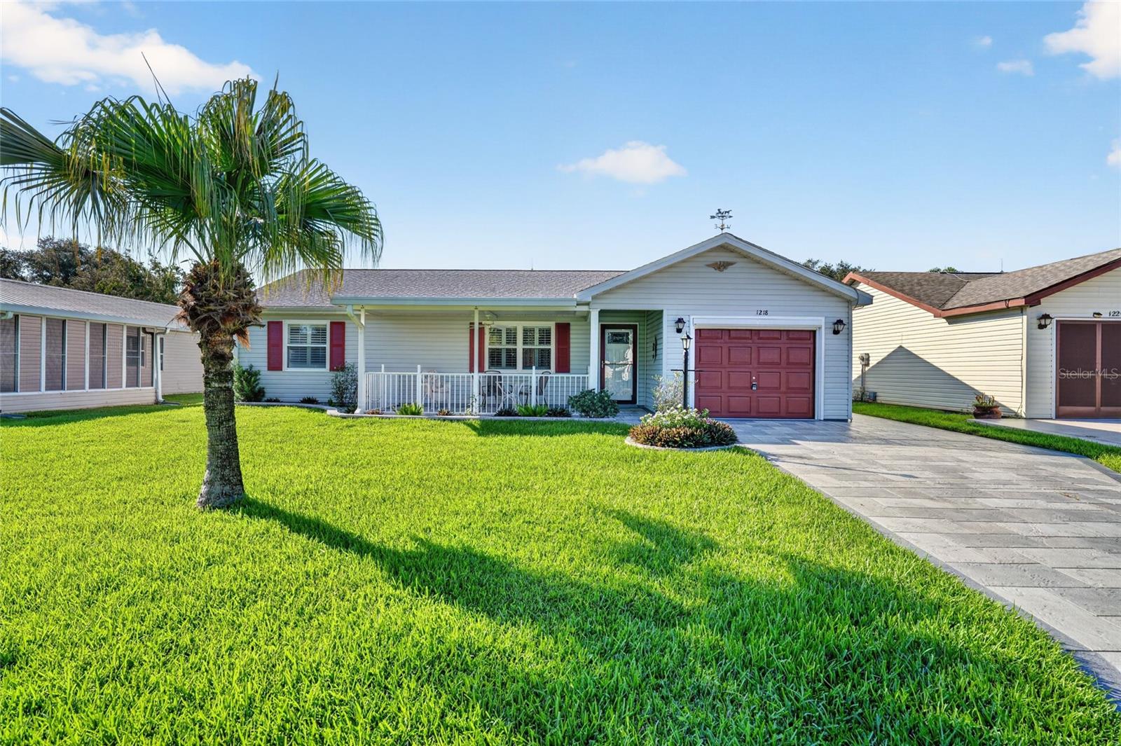 Listing photo 1 for 1218 Santos Pl