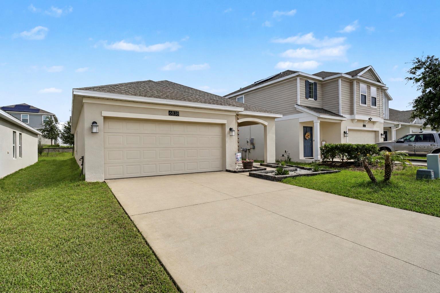 Listing photo 1 for 6838 Wilson Hammock Ave