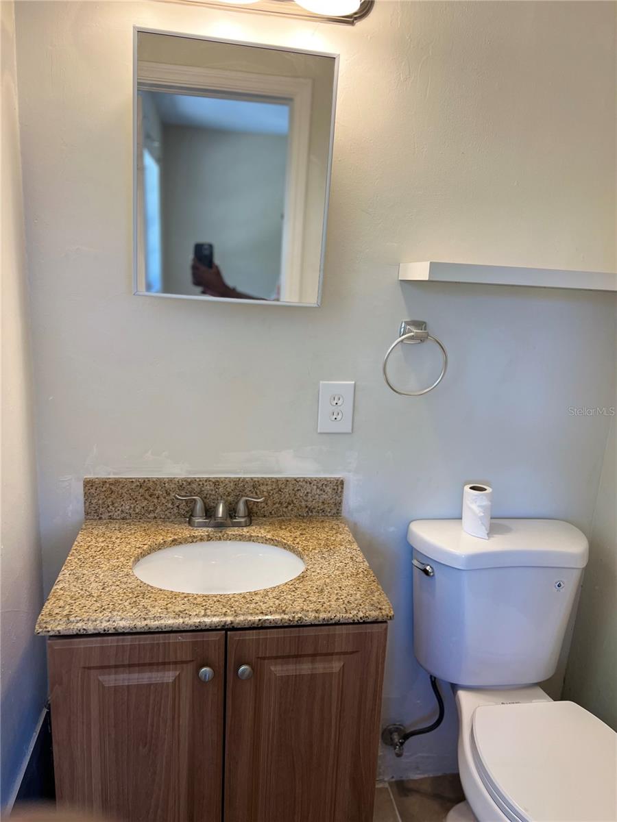 Photo 16