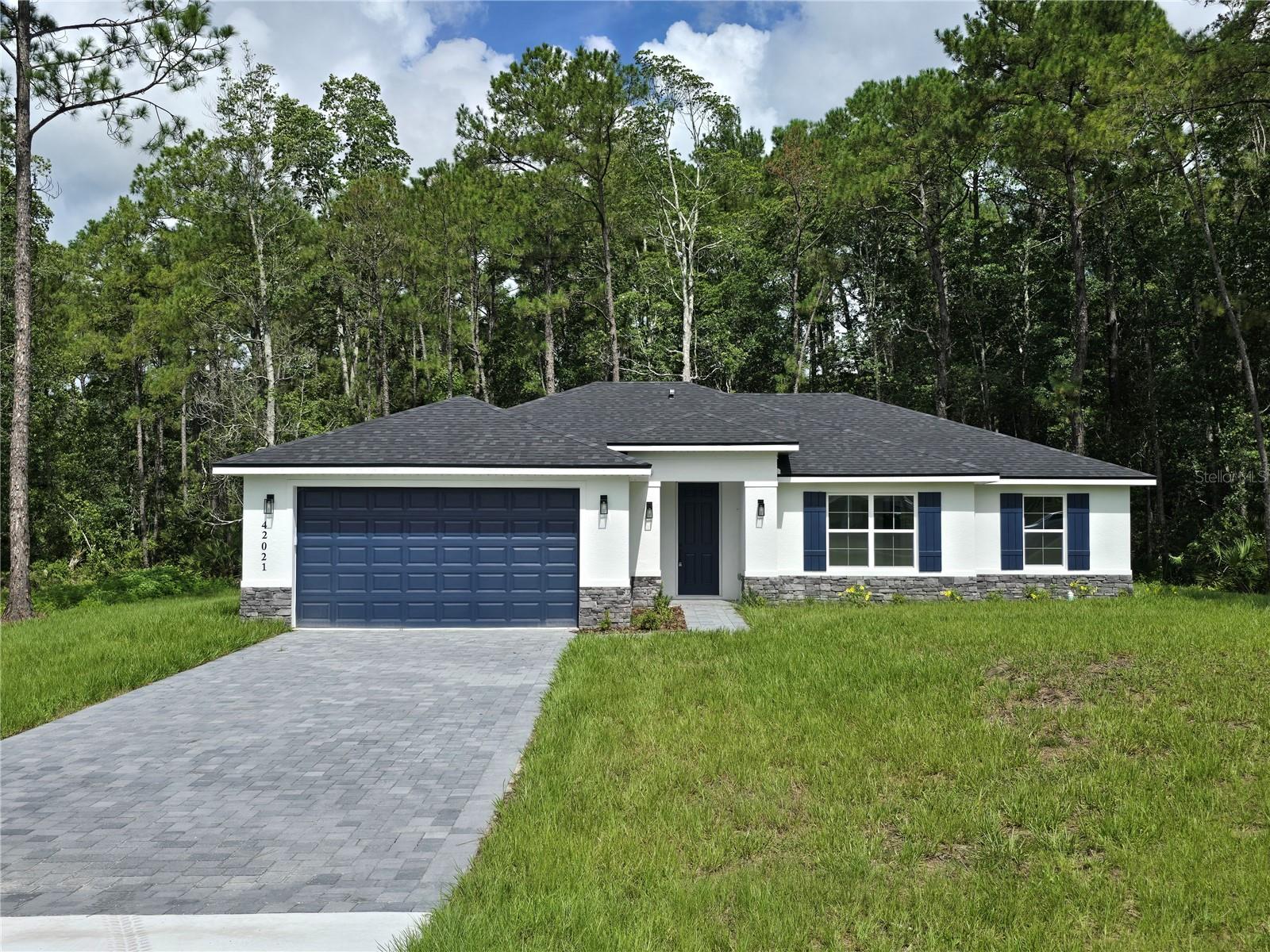 Listing photo for 42021 Tamarac St