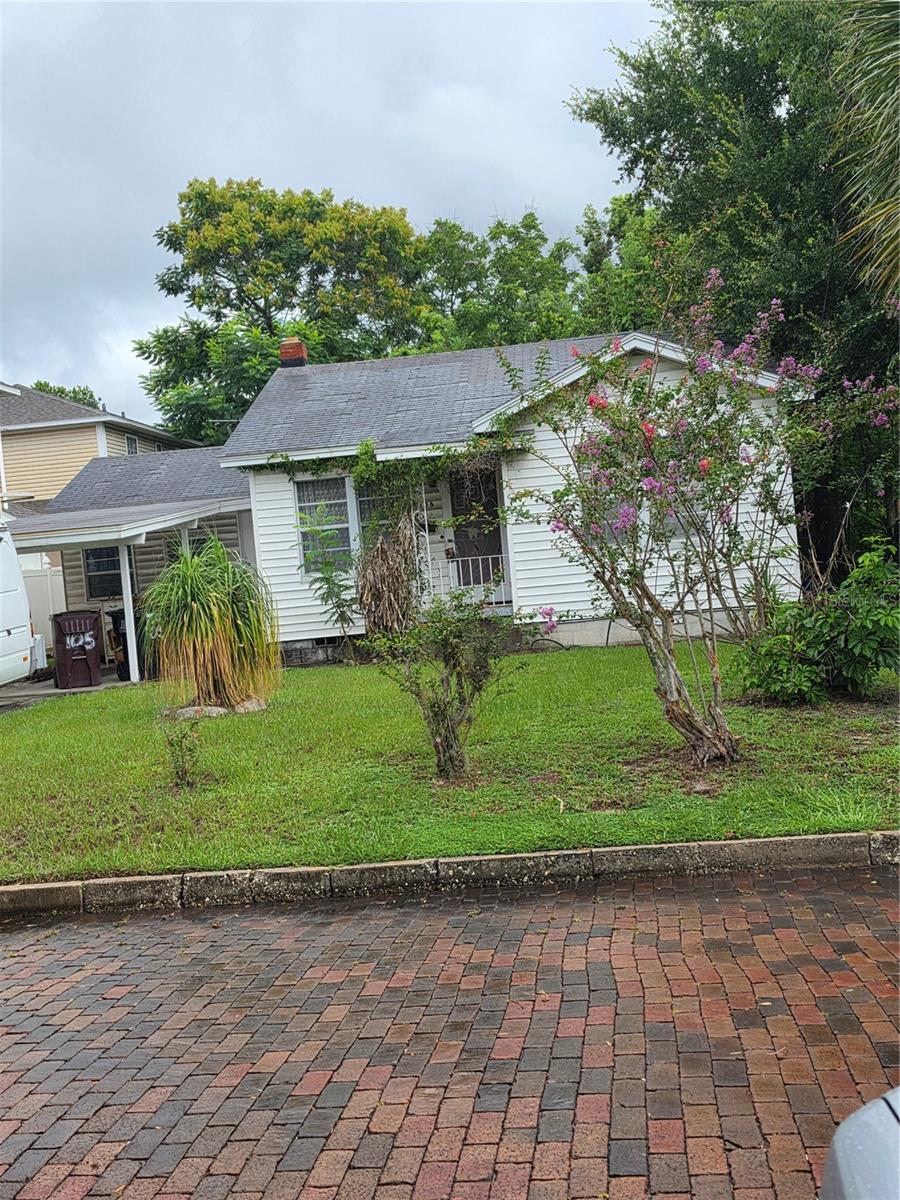 105 E ORLANDO STREET