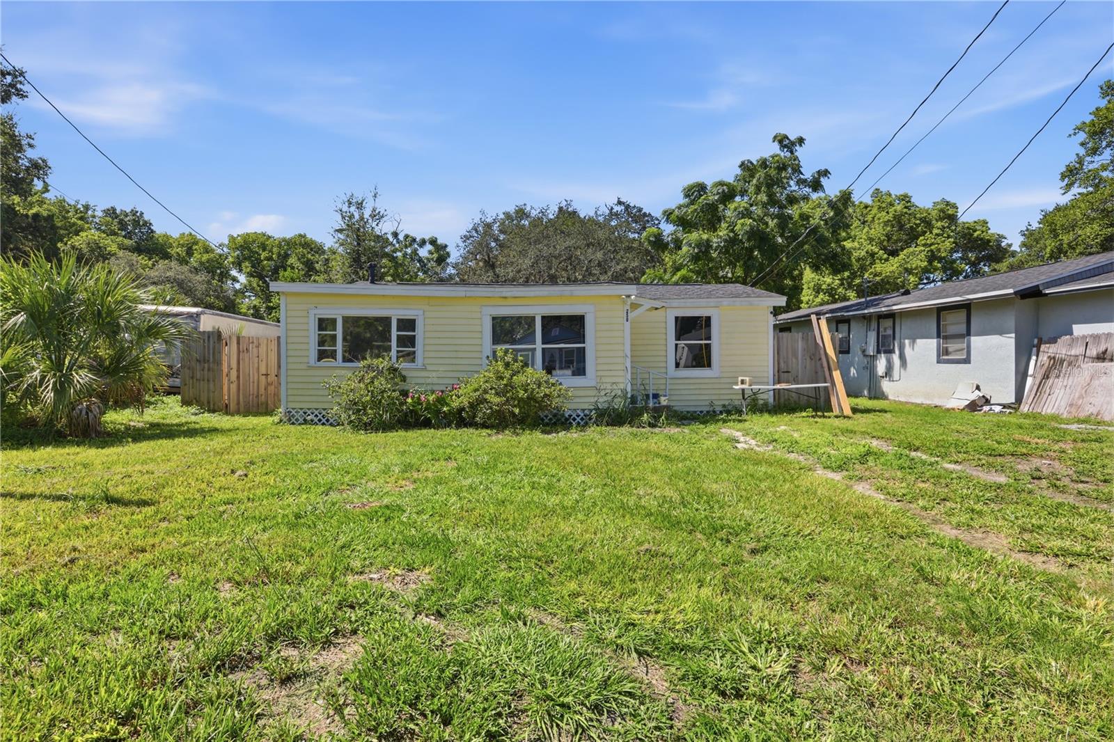 250 W 7TH STREET