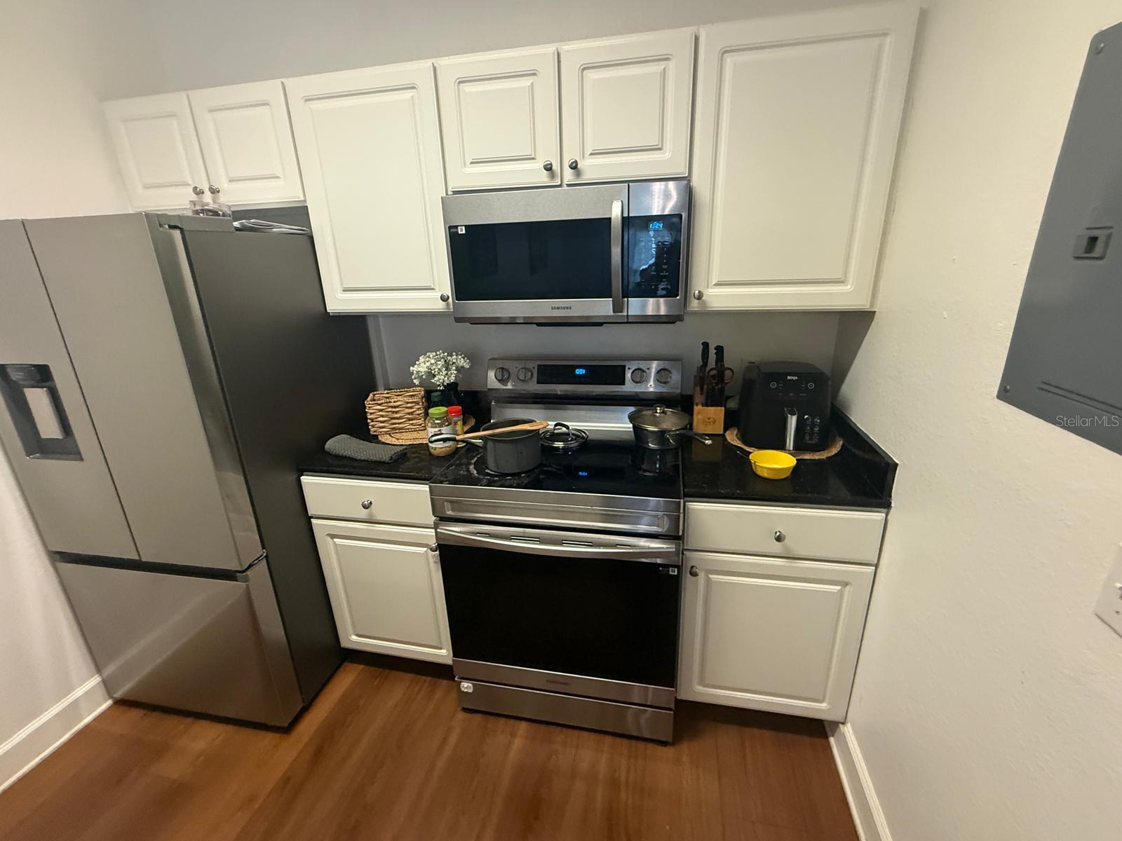 Photo 16