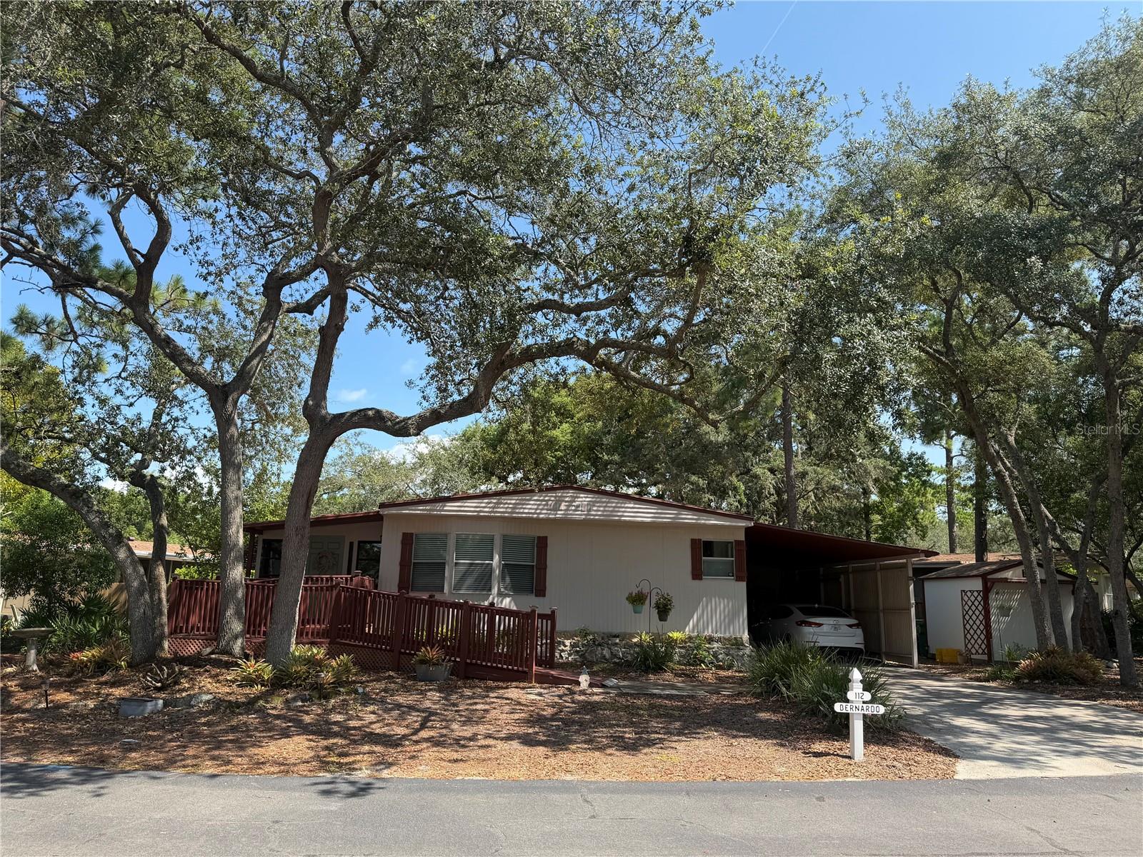 112 E PLANTATION BOULEVARD