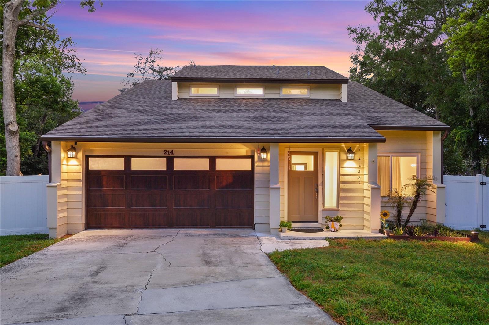 214 PEMBROOK PLACE