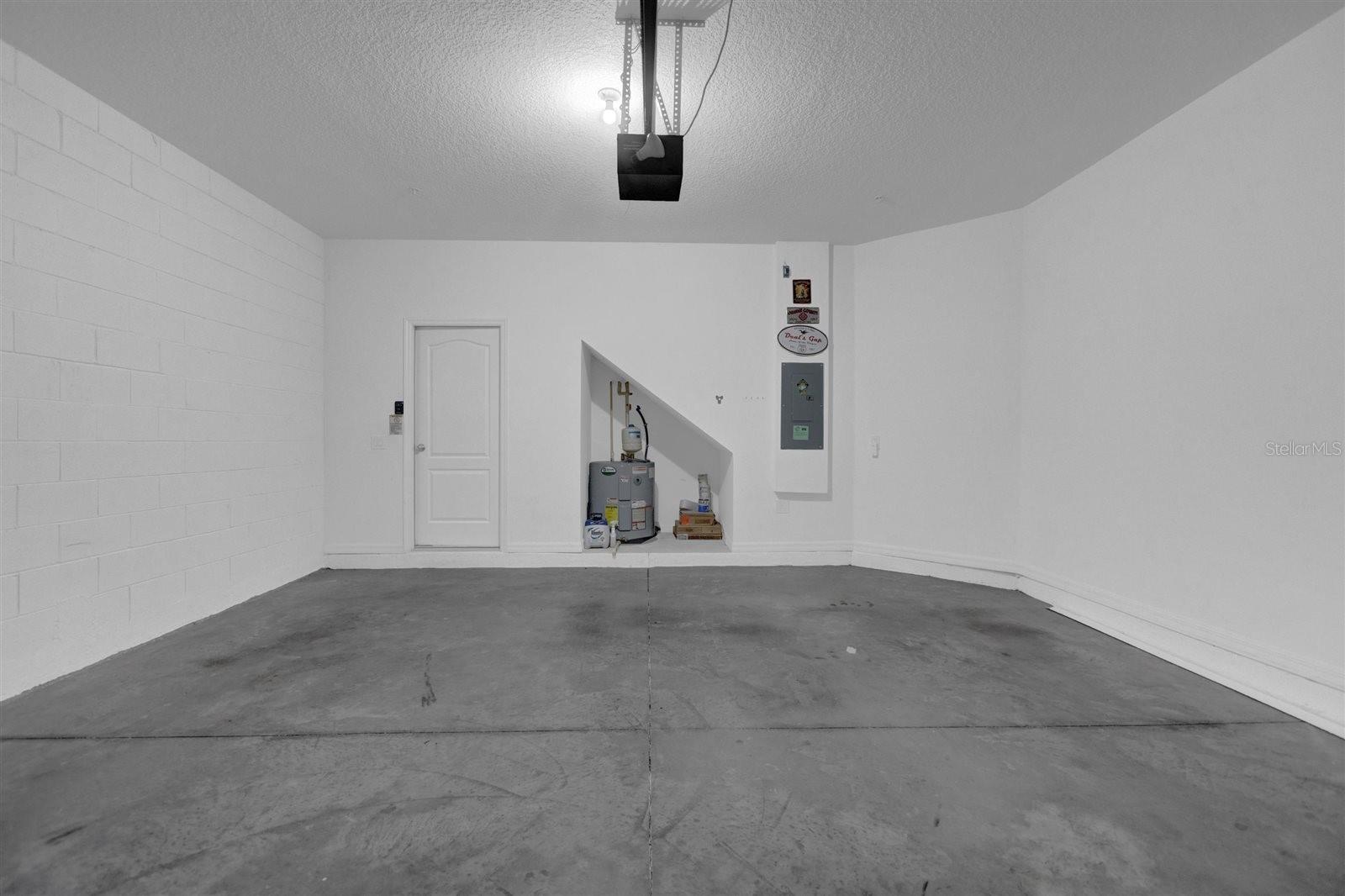 Photo 42