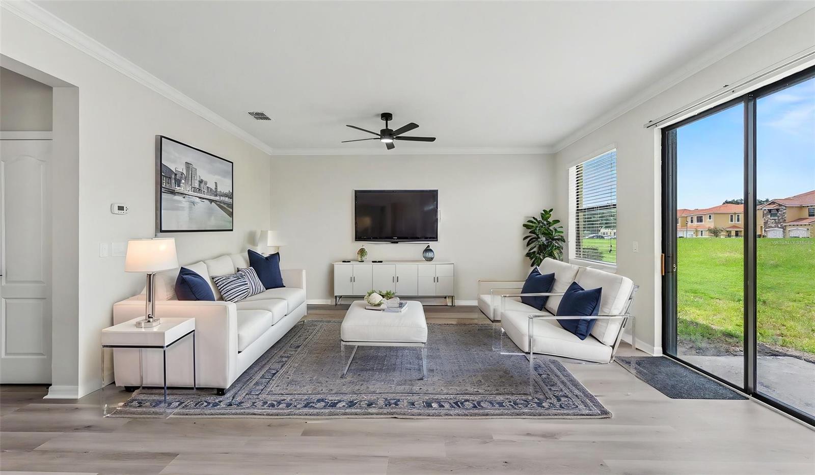 Listing photo 3 for 1126 Chervil Dr