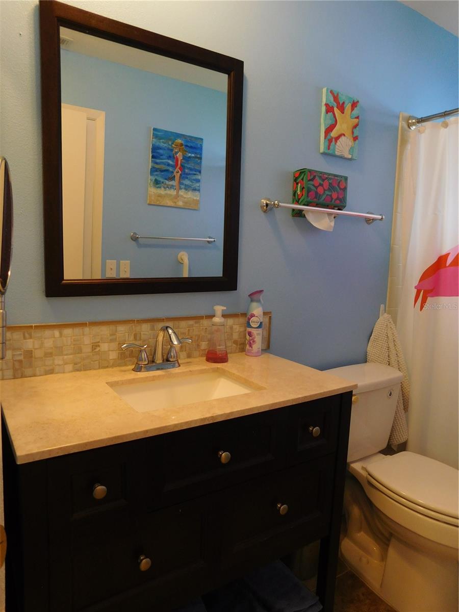 Photo 32