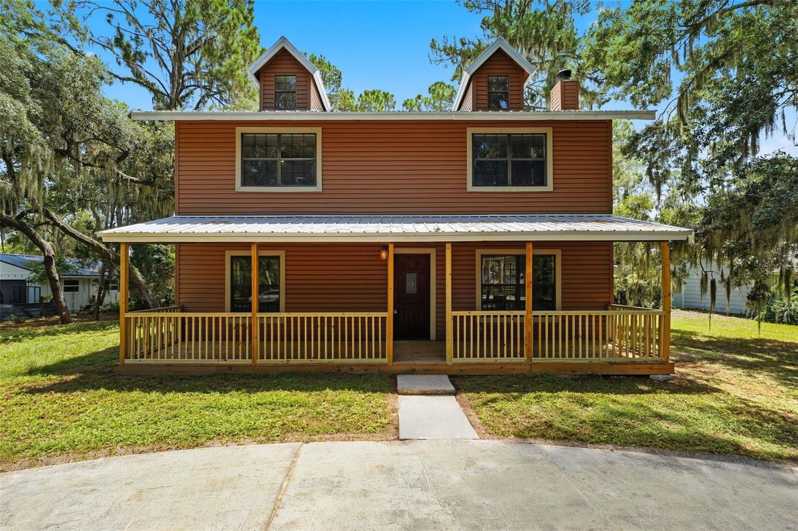 Listing photo 1 for 31018 Cove Rd