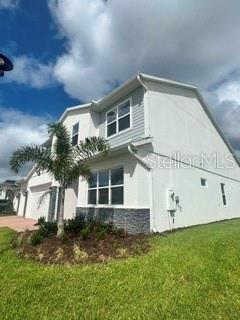 Listing photo 2 for 3606 Stonebriar Ln
