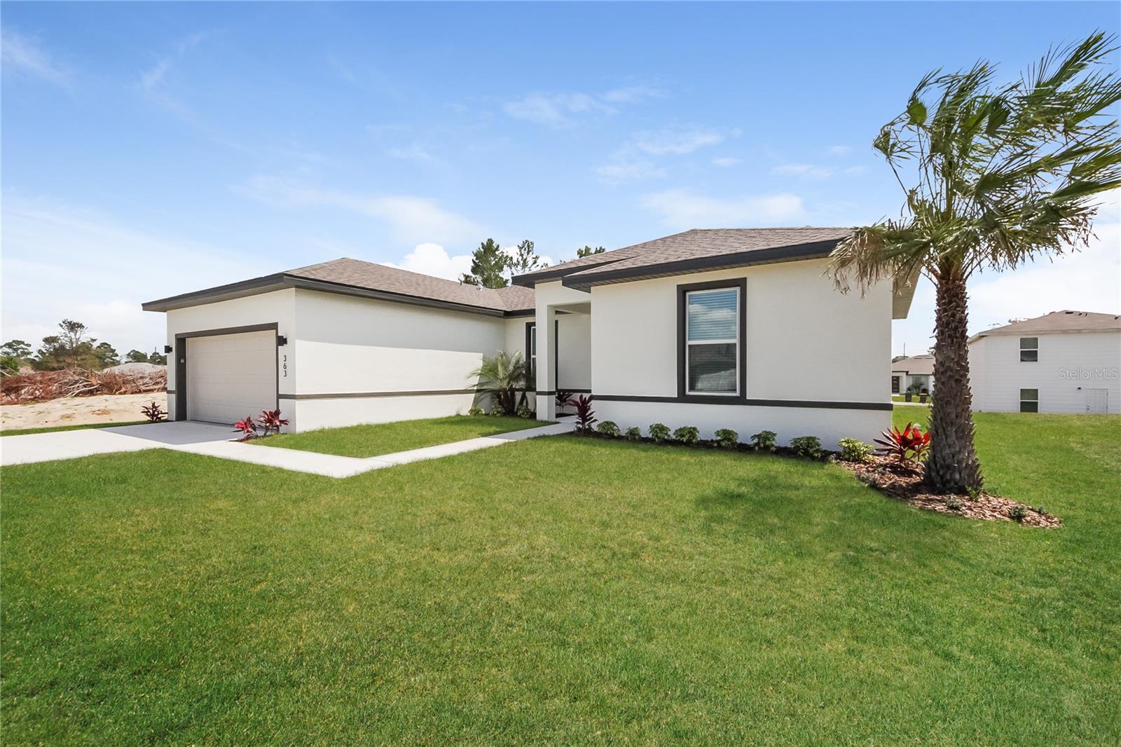Listing photo 2 for 363 Elderberry Ct