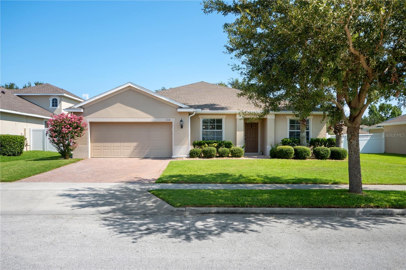 618 BAINBRIDGE LOOP