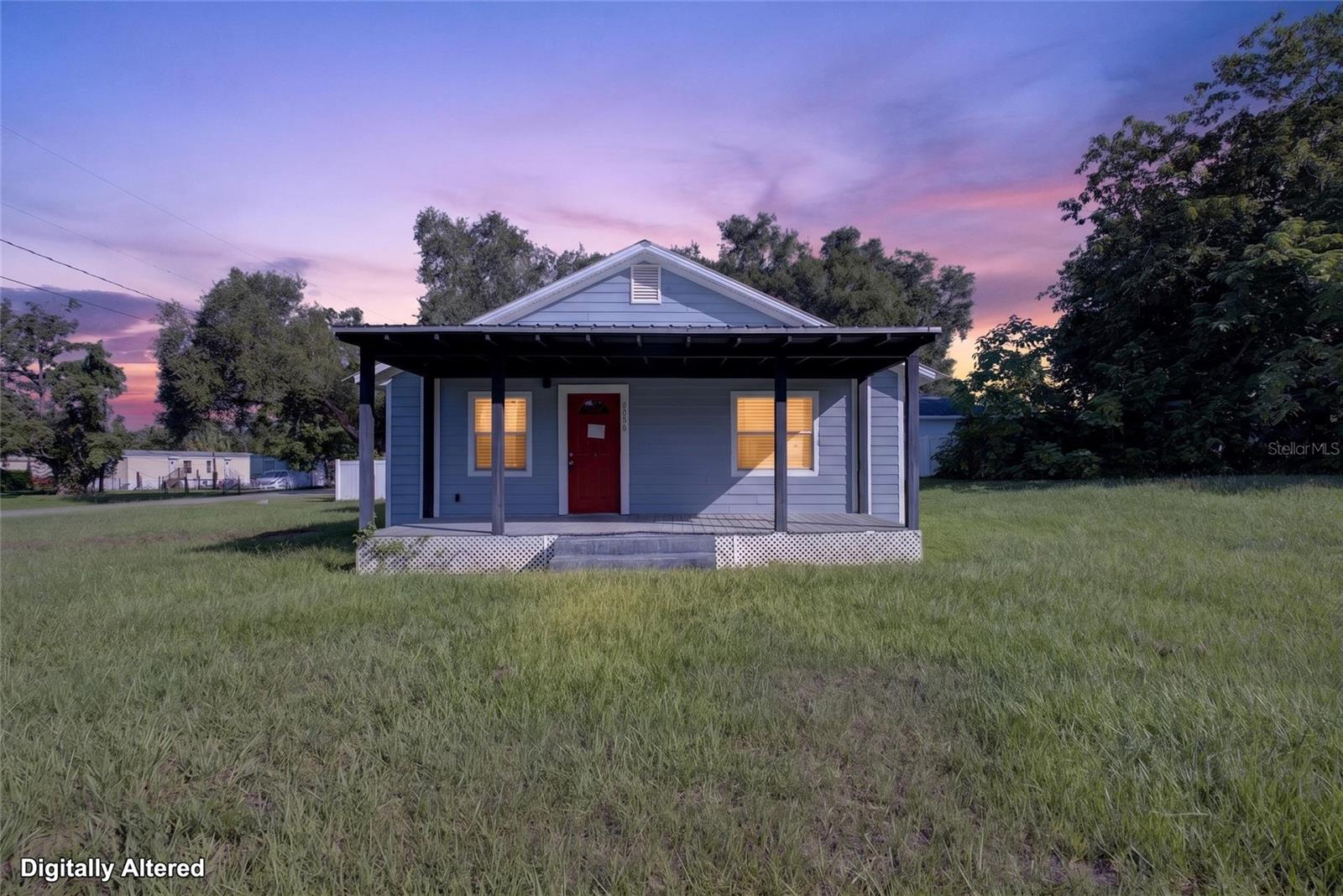 Listing photo 3 for 4104 Orange Ave Se