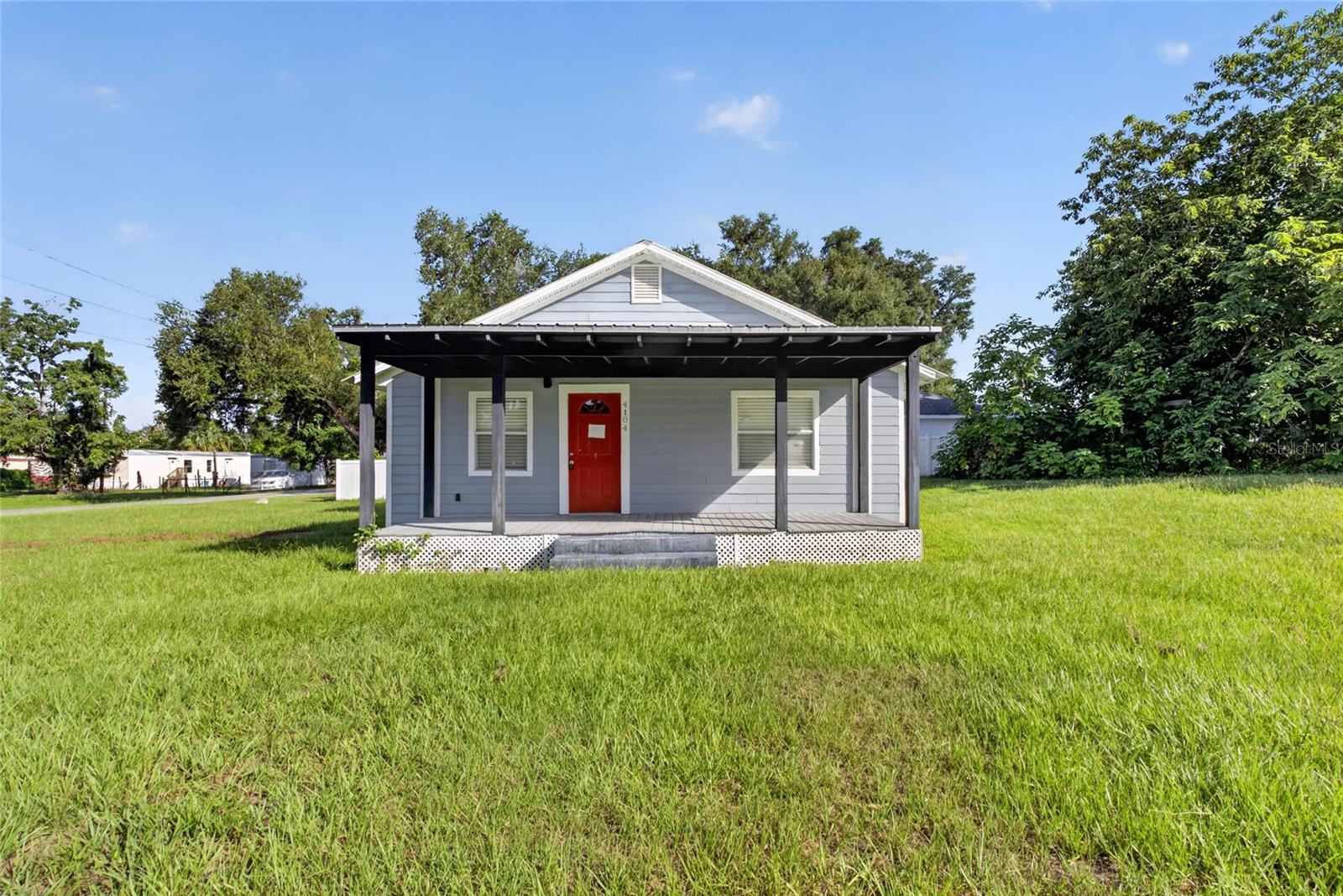 Listing photo 2 for 4104 Orange Ave Se