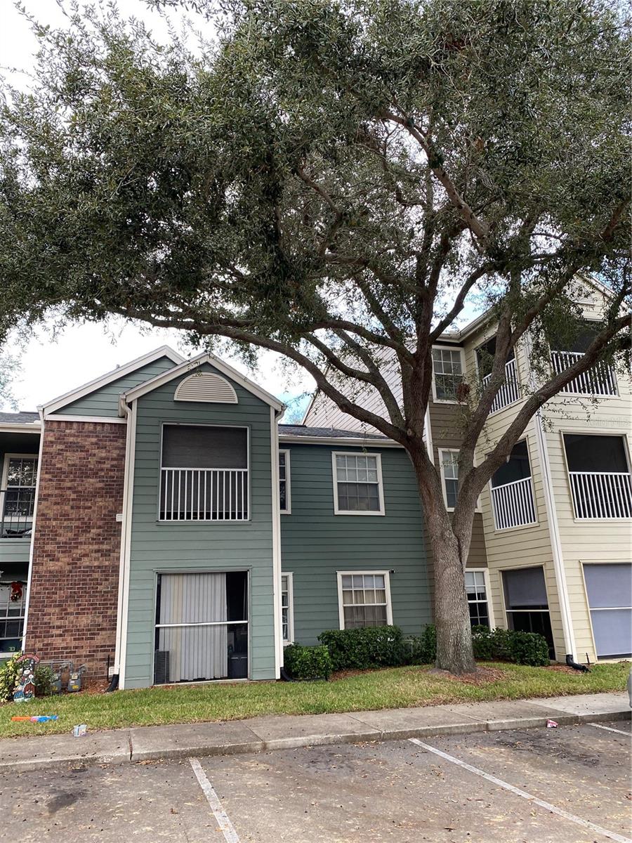 5112 PARK CENTRAL DRIVE Unit 616