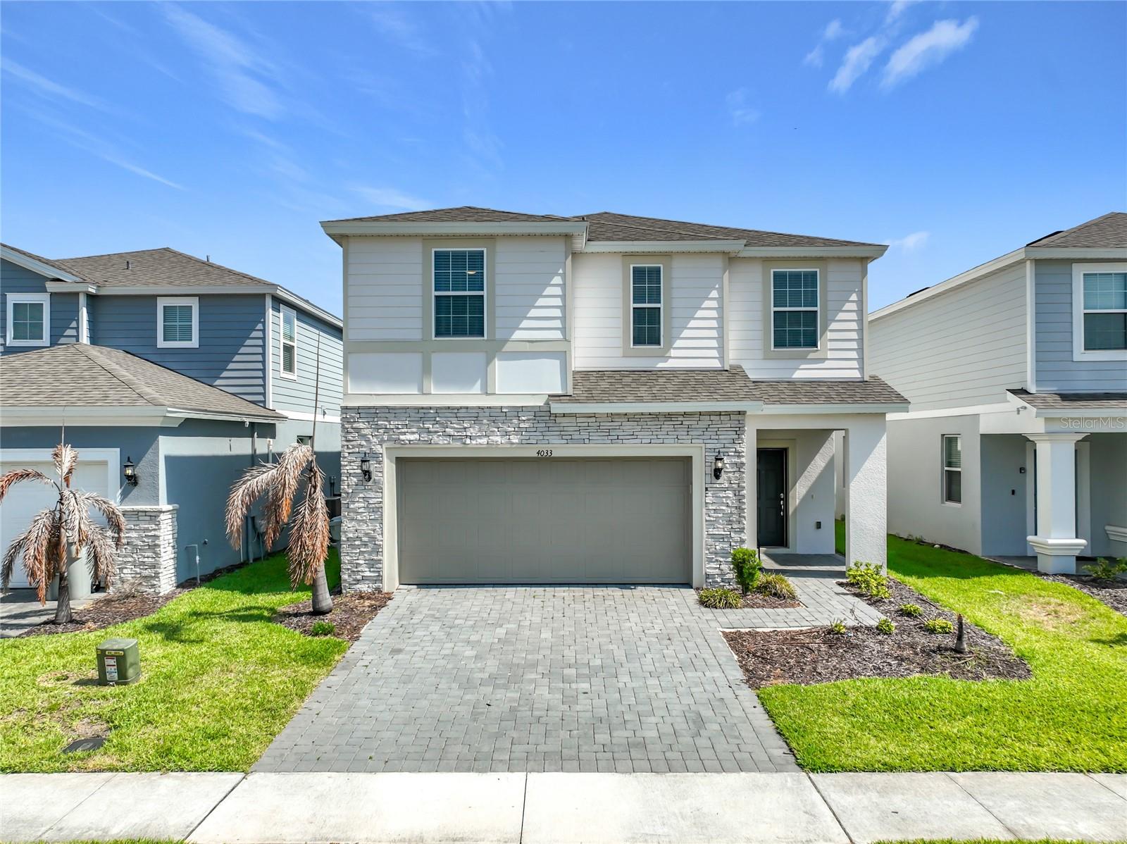 Listing photo 1 for 4033 Lana Ave