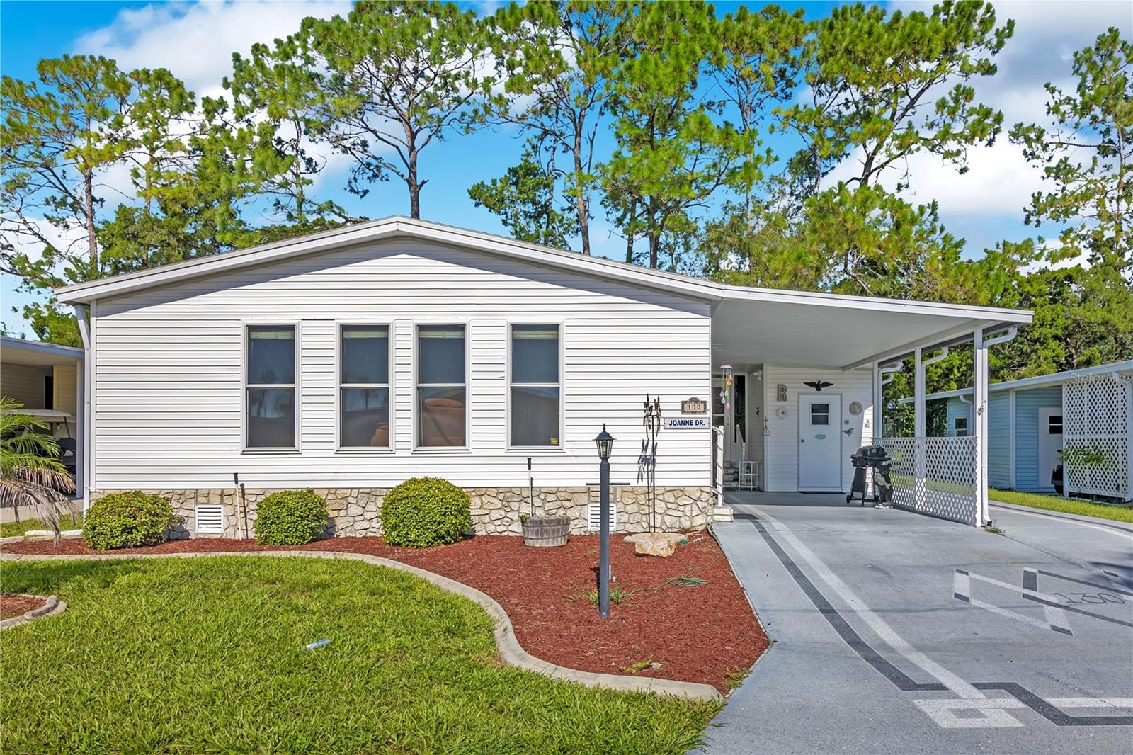Listing photo for 130 Joanne Dr