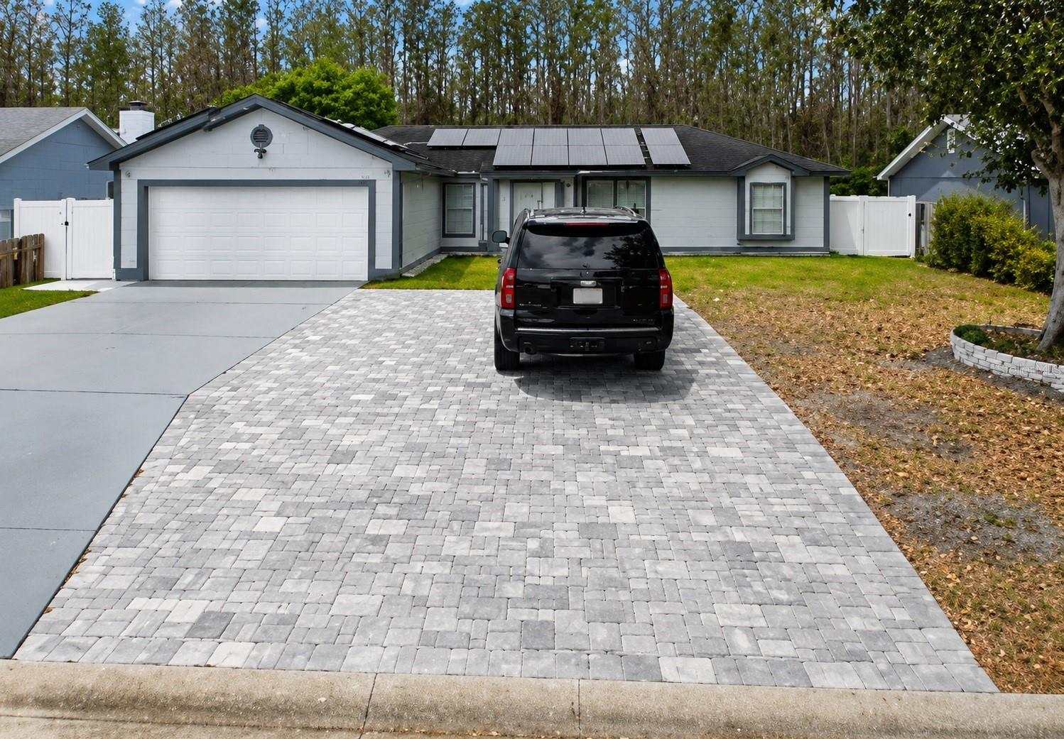 310 SILK OAK DRIVE