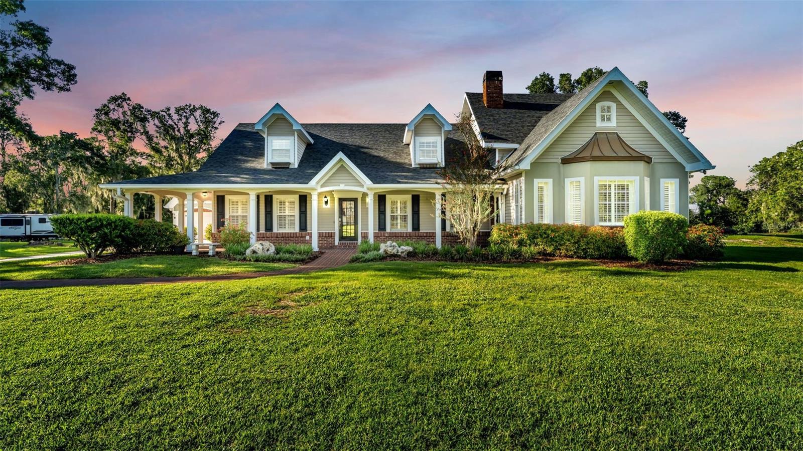 Listing photo for 4233 Homewood Ln