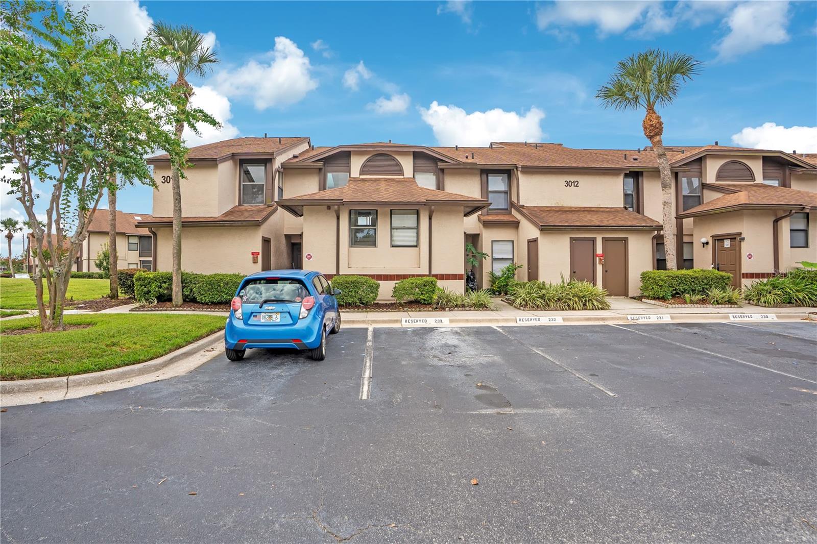3012 S SEMORAN BOULEVARD Unit G2
