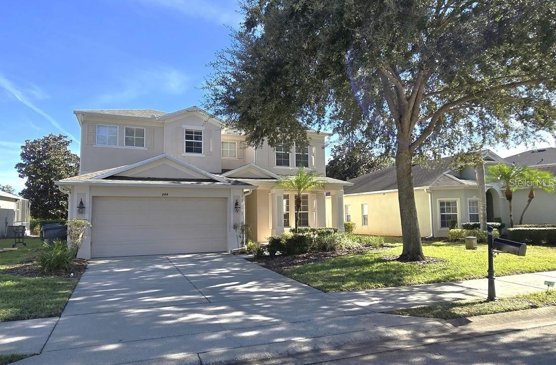 Listing photo for 844 Suffolk Pl