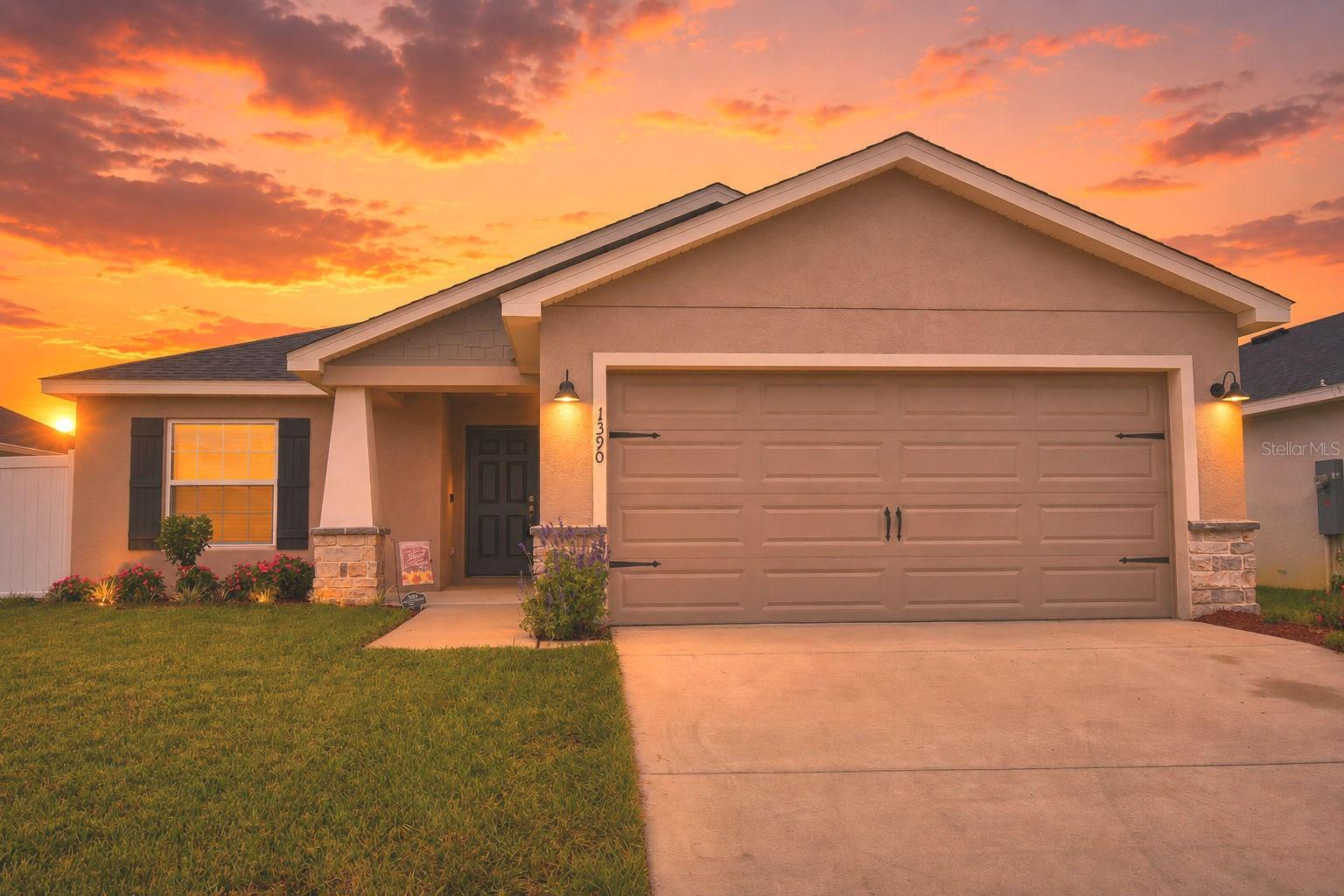 Listing photo 1 for 1390 Mezzavalle Way