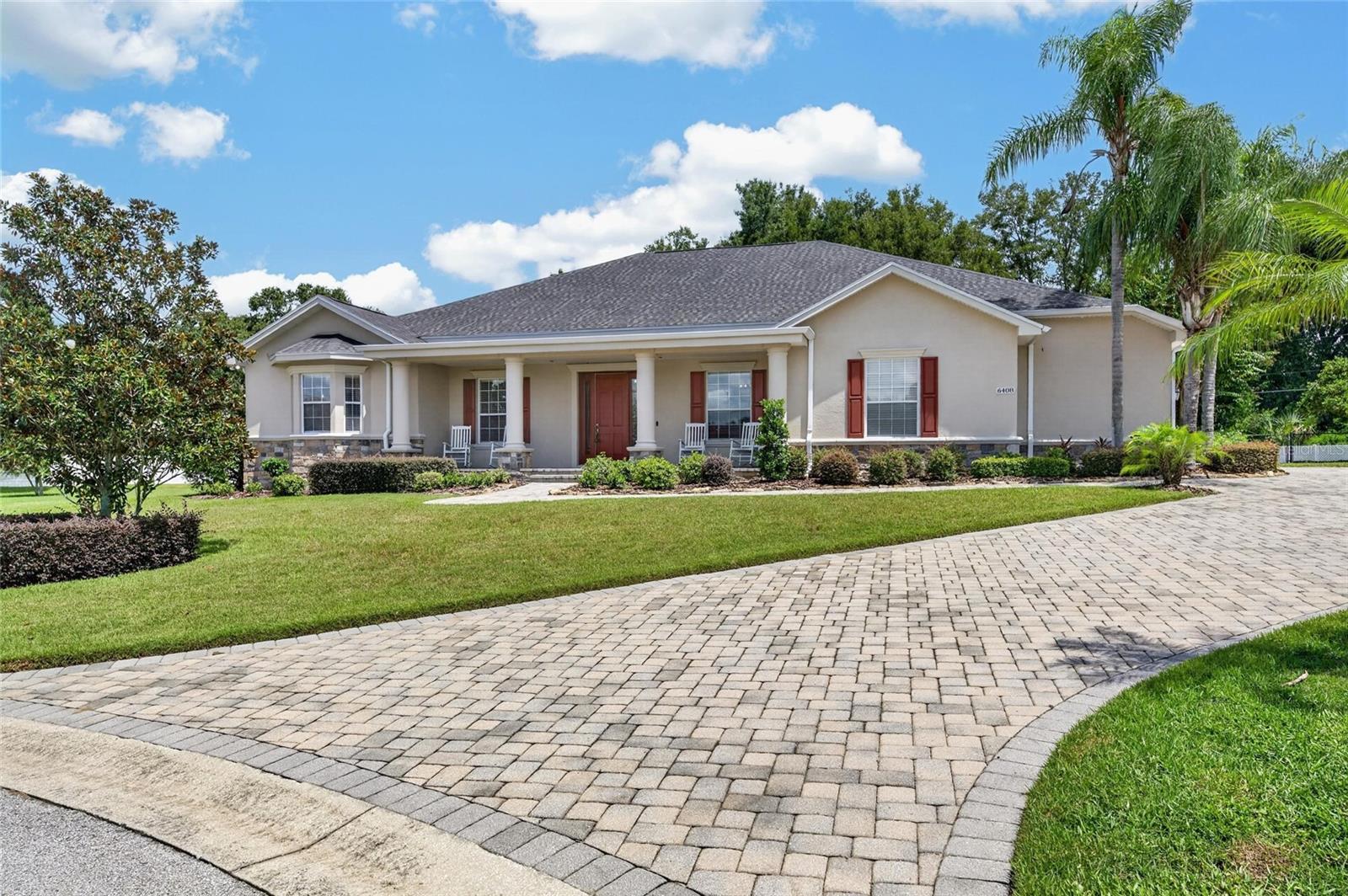 Listing photo 3 for 6408 Walkers Glen Dr