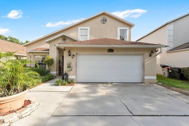 84 KNIGHTS HOLLOW DRIVE