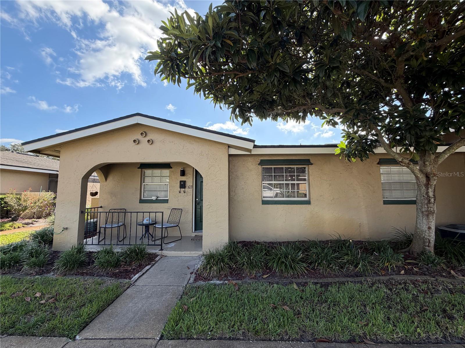 533 CASCADE CIRCLE Unit 103