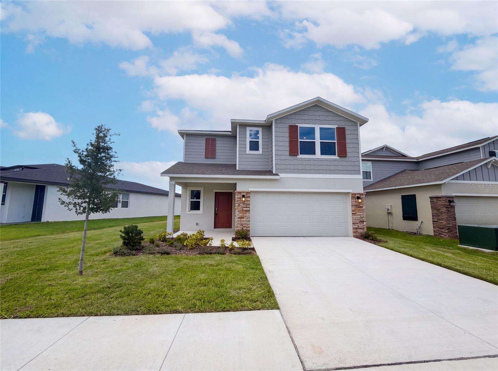 Listing photo 1 for 4373 River Beacon Blvd
