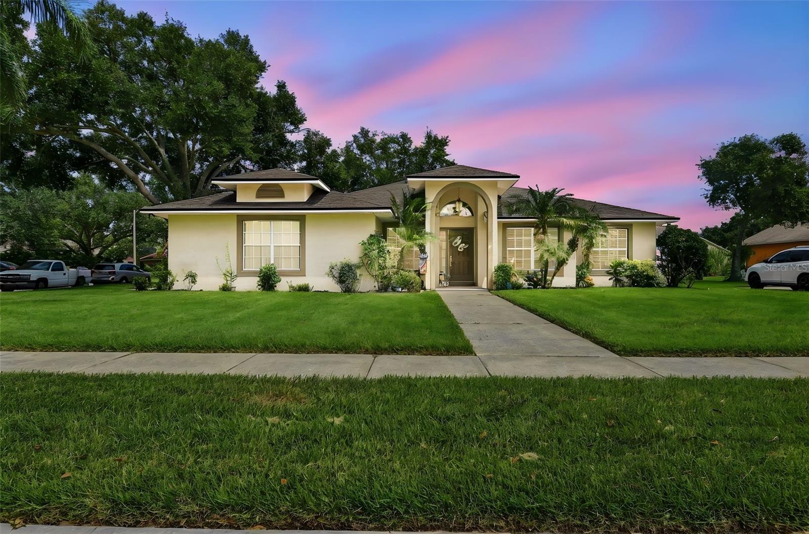 1009 SPRING LOOP WAY