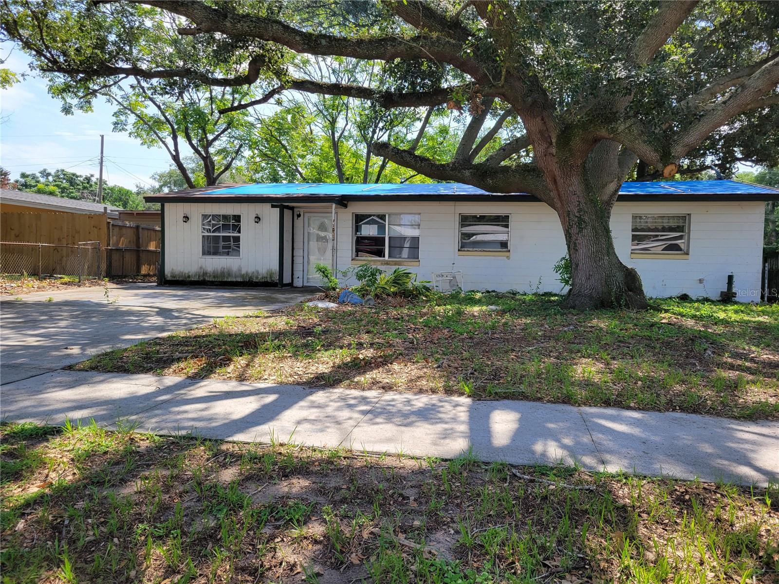 211 S ULYSSES DRIVE