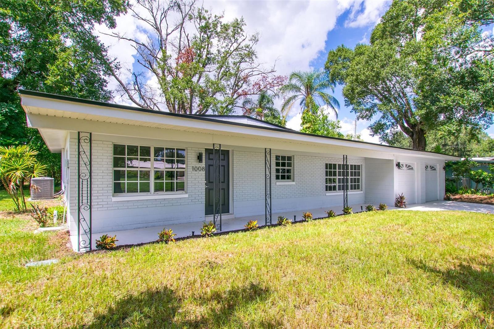 1008 BERWYN ROAD