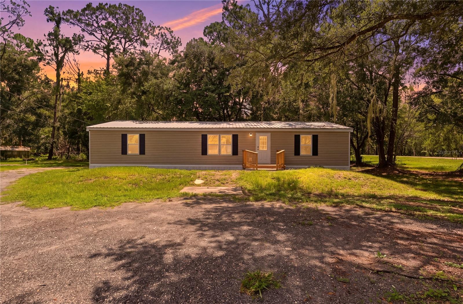 Listing photo 1 for 3803 Timber Path