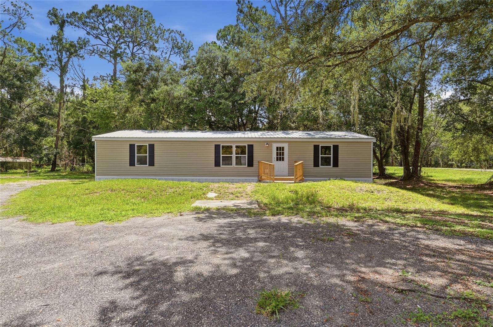 Listing photo 2 for 3803 Timber Path