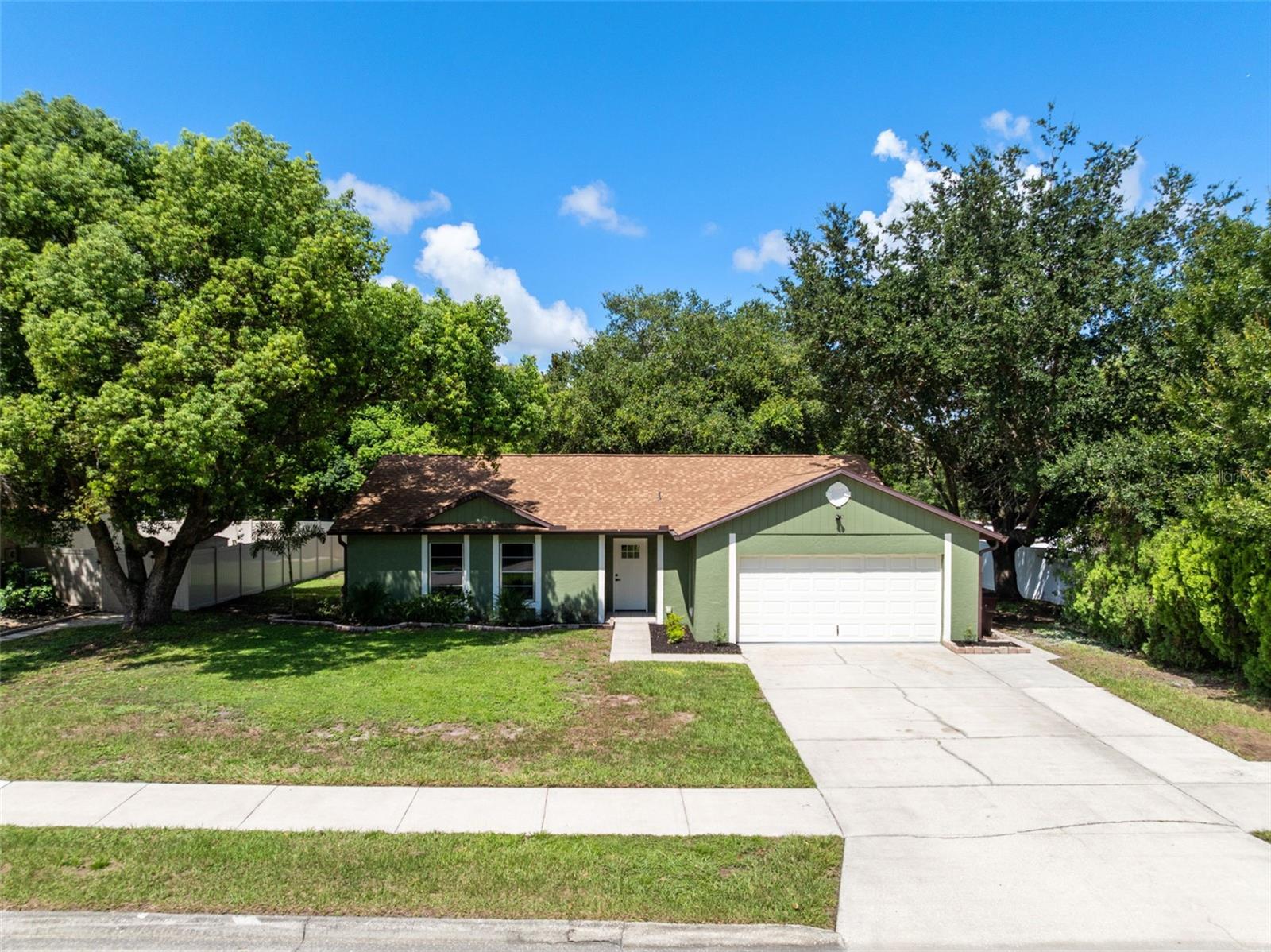 910 WHISLER COURT