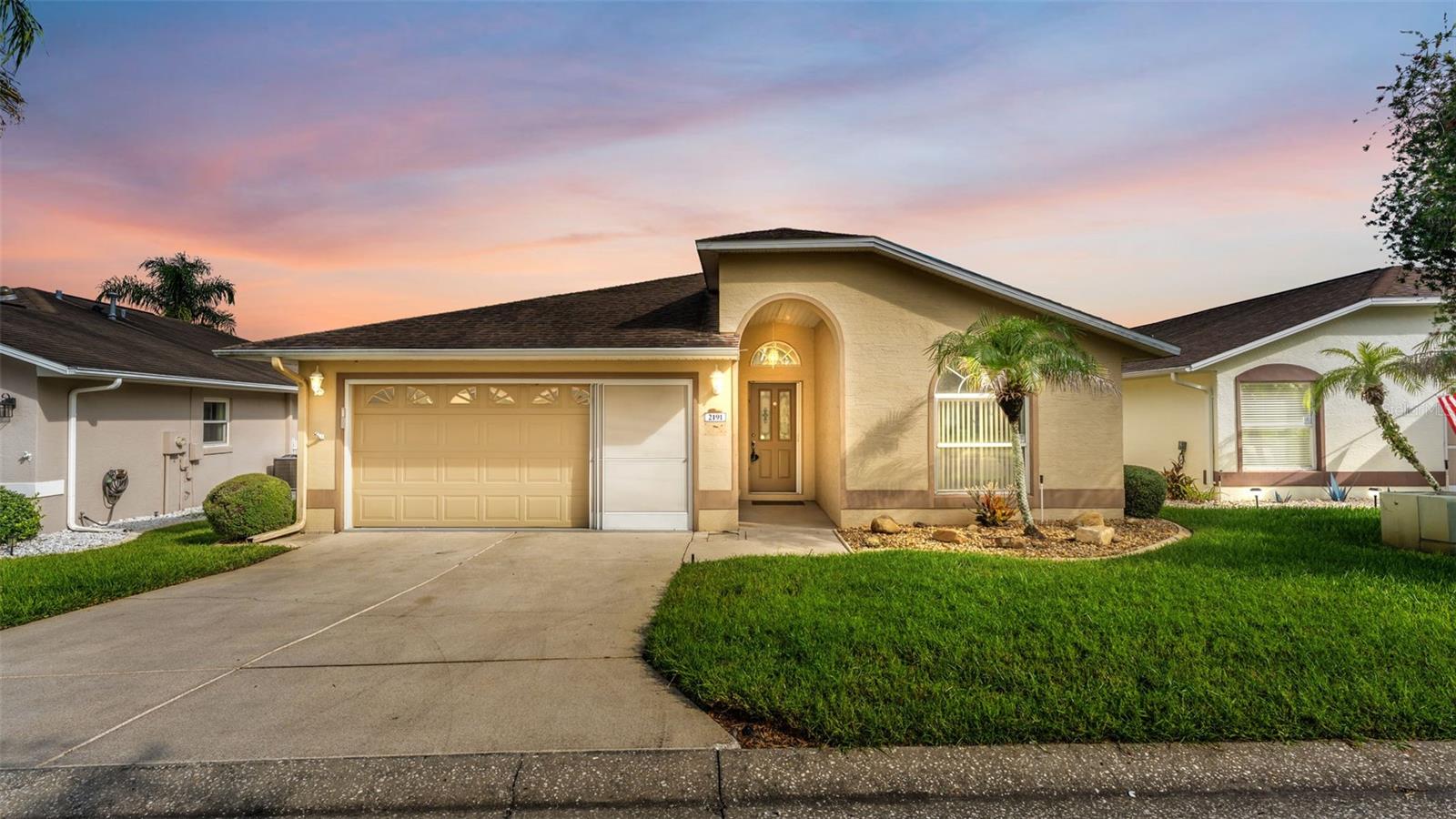 Listing photo 1 for 2191 Silver Re Dr