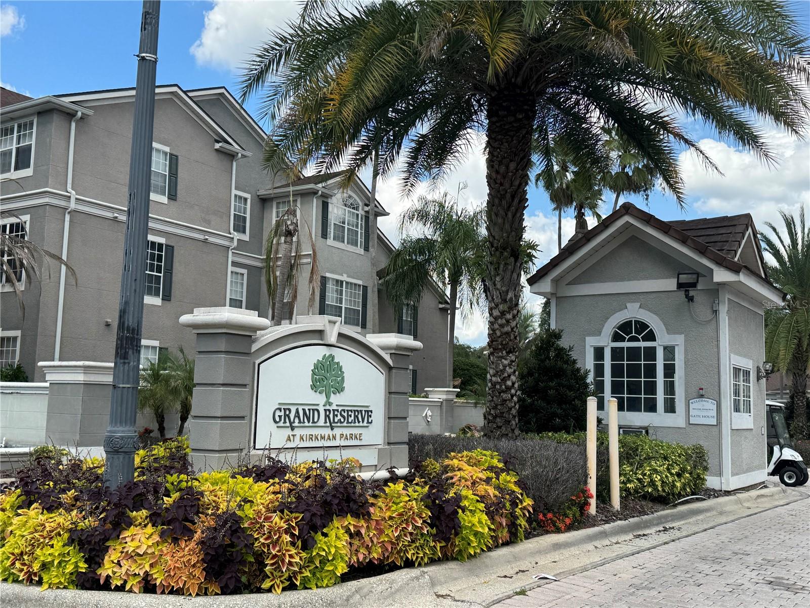 3325 S KIRKMAN ROAD Unit 438