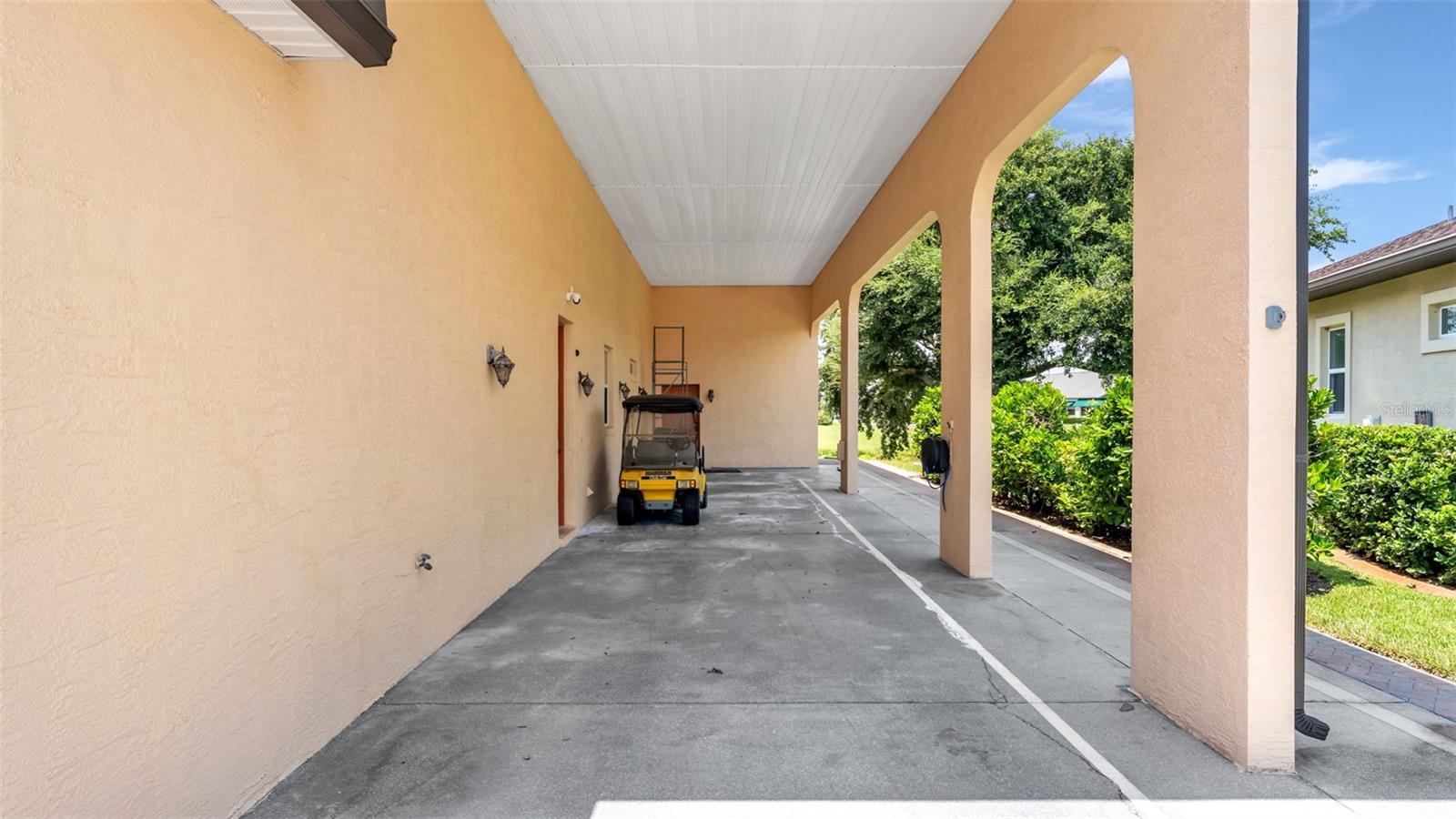 Listing photo 2 for 1230 Motorcoach Dr