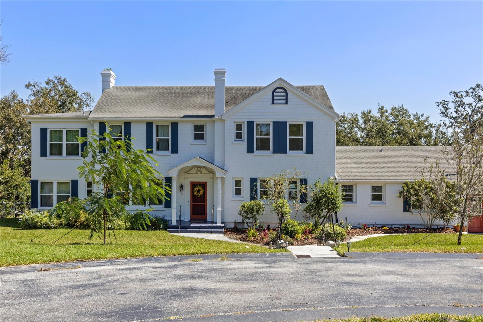Listing photo 1 for 694 Lake Otis Dr Se