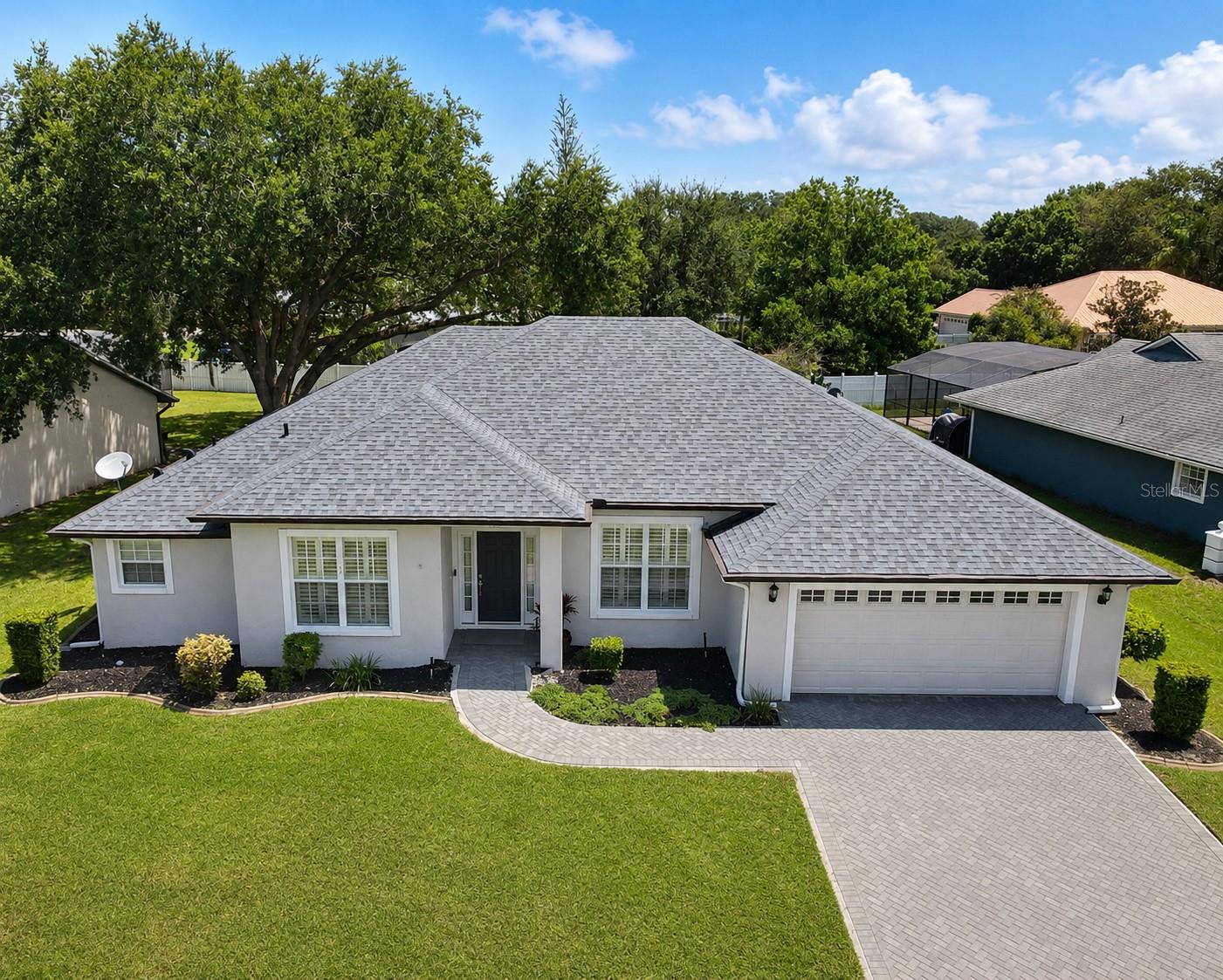 5689 MERLIN WAY