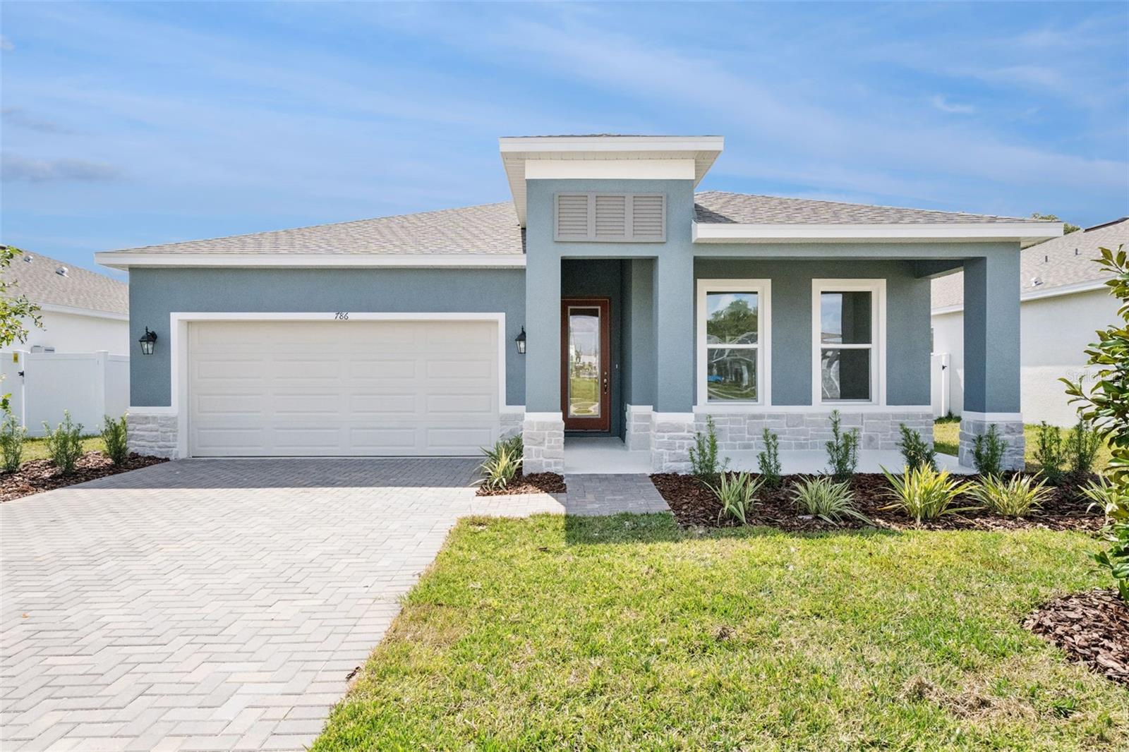 Listing photo for 786 Emerald Grove Dr