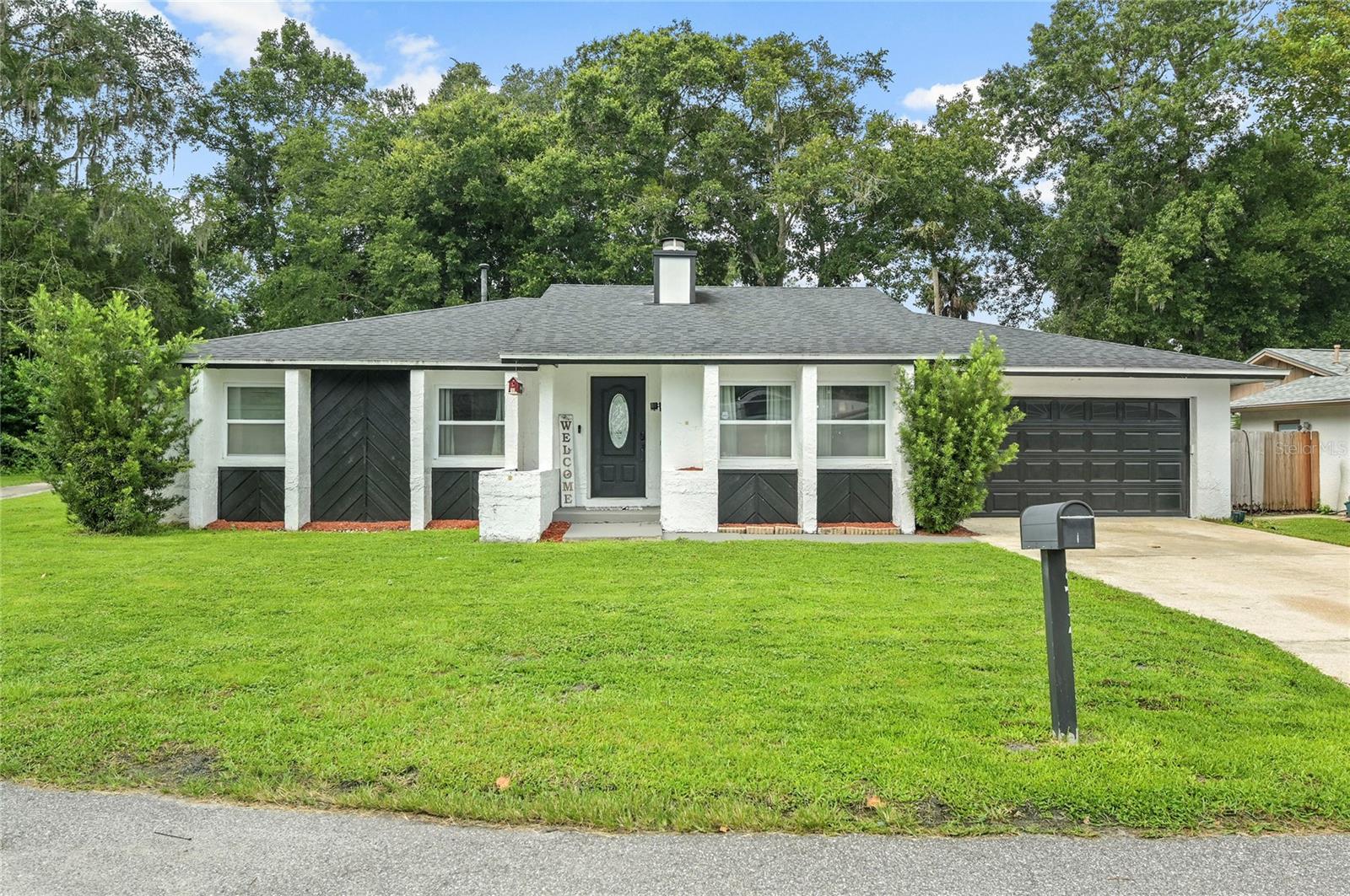 872 FALKIRK DRIVE