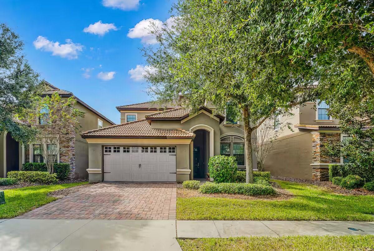1468 MOON VALLEY DRIVE