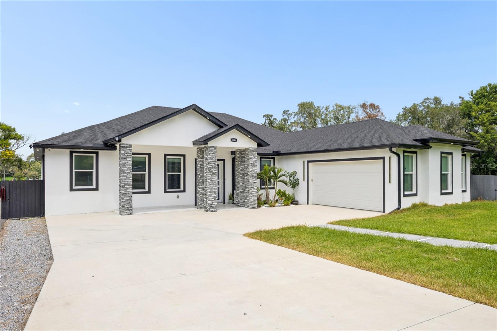 3944 WHITE HERON DRIVE